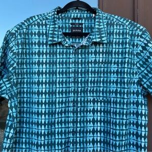 prAna Short Sleeve Buttoned Geo Camp Shirt XL